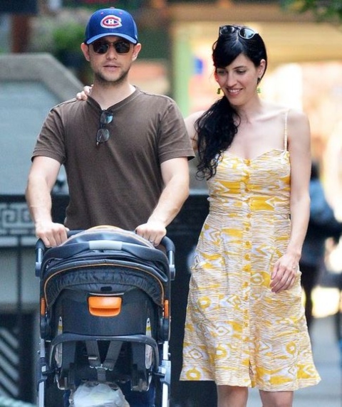 Joseph Gordon-Levitt spouse Tasha